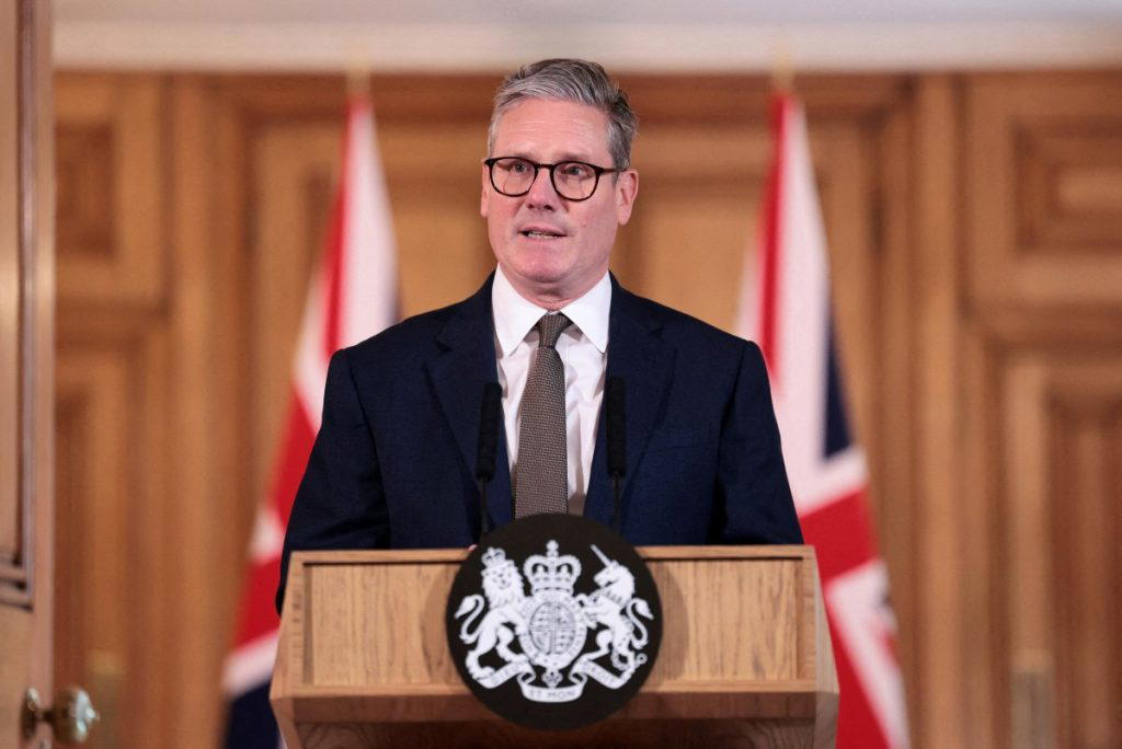UK defends Chagos deal after Trump accuses London of ‘great stupidity’