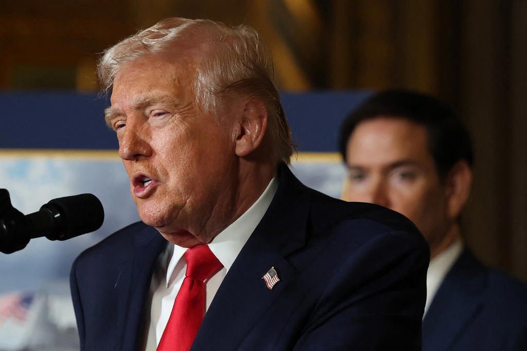 Trump threatens European nations with tariffs until US can acquire Greenland
