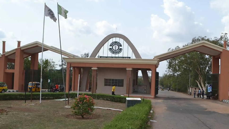 Gov AbdulRazaq orders closure of KwaraPoly over protest