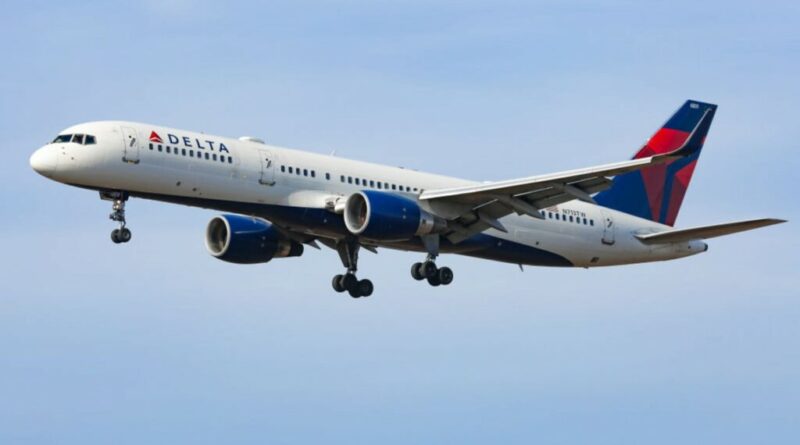 Delta Air Lines strengthens balance sheet, targets margin expansion in 2026