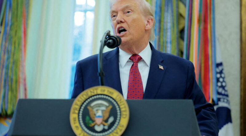 Trump refuses to rule out war with Venezuela