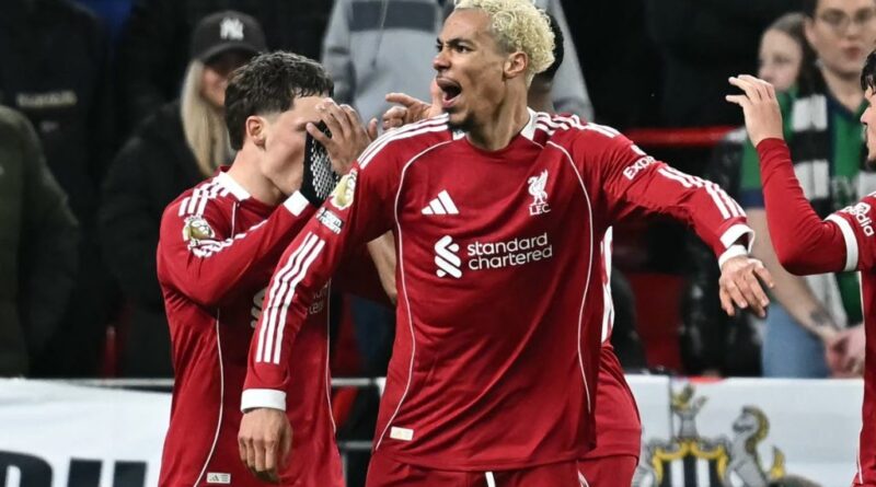 Man City confront Anfield hoodoo as Arsenal eye Premier League crown