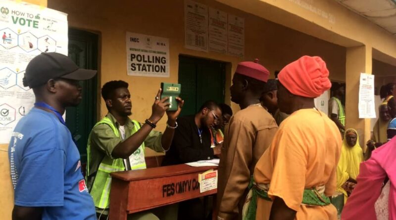 Police blockade slows polls in Kubwa amid low turnout