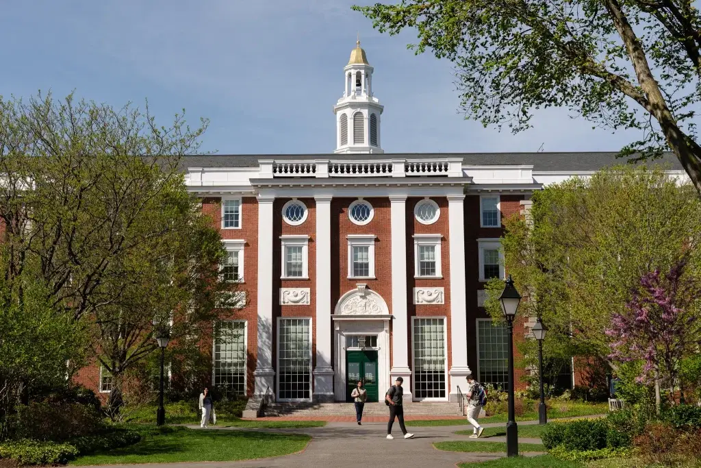 Pentagon to end academic ties with Harvard