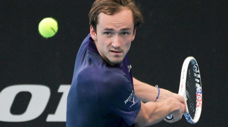 Medvedev sweeps past Brooksby to reach Dubai semis