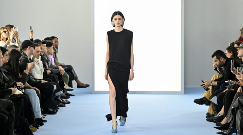 At Milan Fashion Week, industry’s darker side goes unmentioned