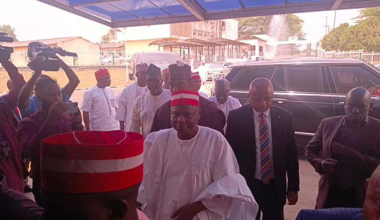 2027: Makinde, Kwankwaso hold closed-door meeting in Ibadan