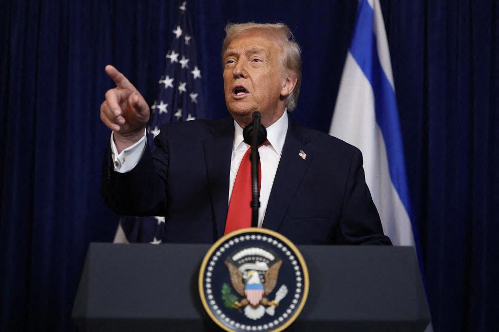 Iran not seeking ceasefire as Trump steps up threats
