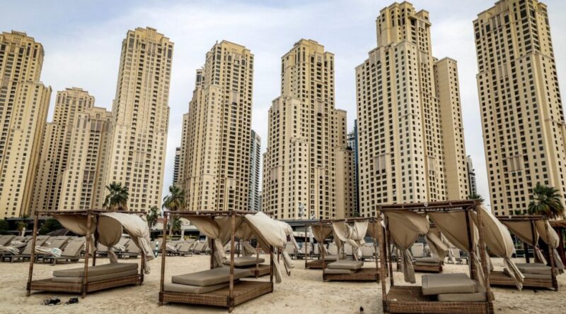 Companies evacuate Dubai financial district after Iran threats