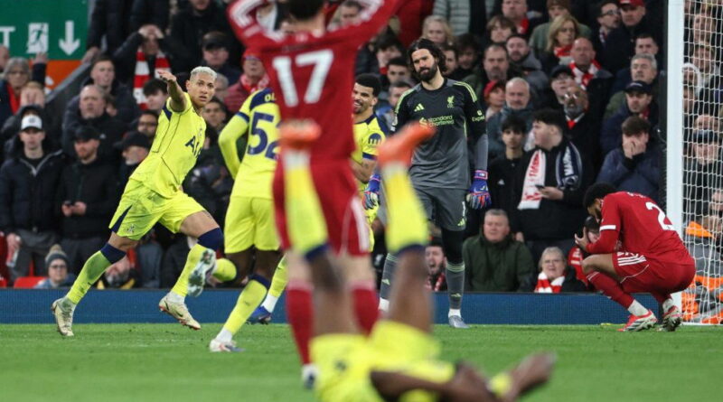 Tottenham strike late to stun Liverpool, end losing streak