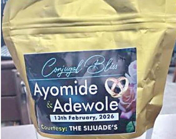 Economy: Owambe hosts now distribute garri souvenirs to guest 