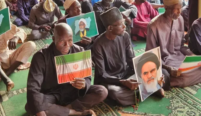 Nigerian Shias rally in support of Iran despite security deployment