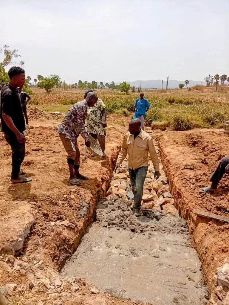 Kaduna community embarks on self-help project to prevent flooding