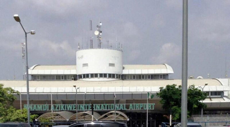 Passengers, motorists stranded as Nnamdi Azikiwe Airport goes fully cashless