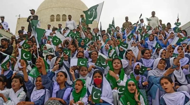 Pakistan suspends national day parade due to US/Israel-Iran war