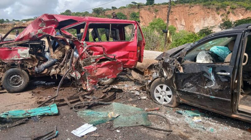 Three dead, journalists injured in Enugu auto crash