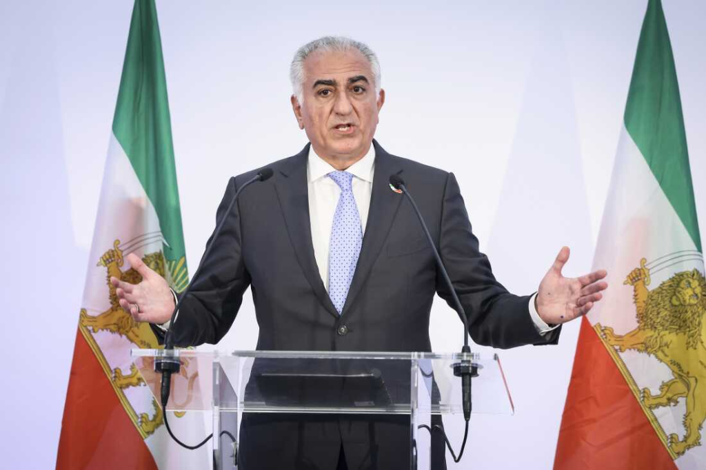 Son of ousted shah says ready for Iran transition ‘under my leadership’