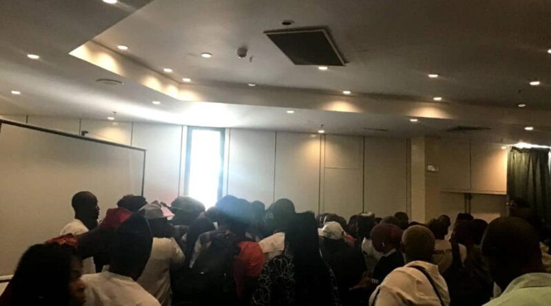 Tension, chaos trail APC convention as journalists fight for access tags