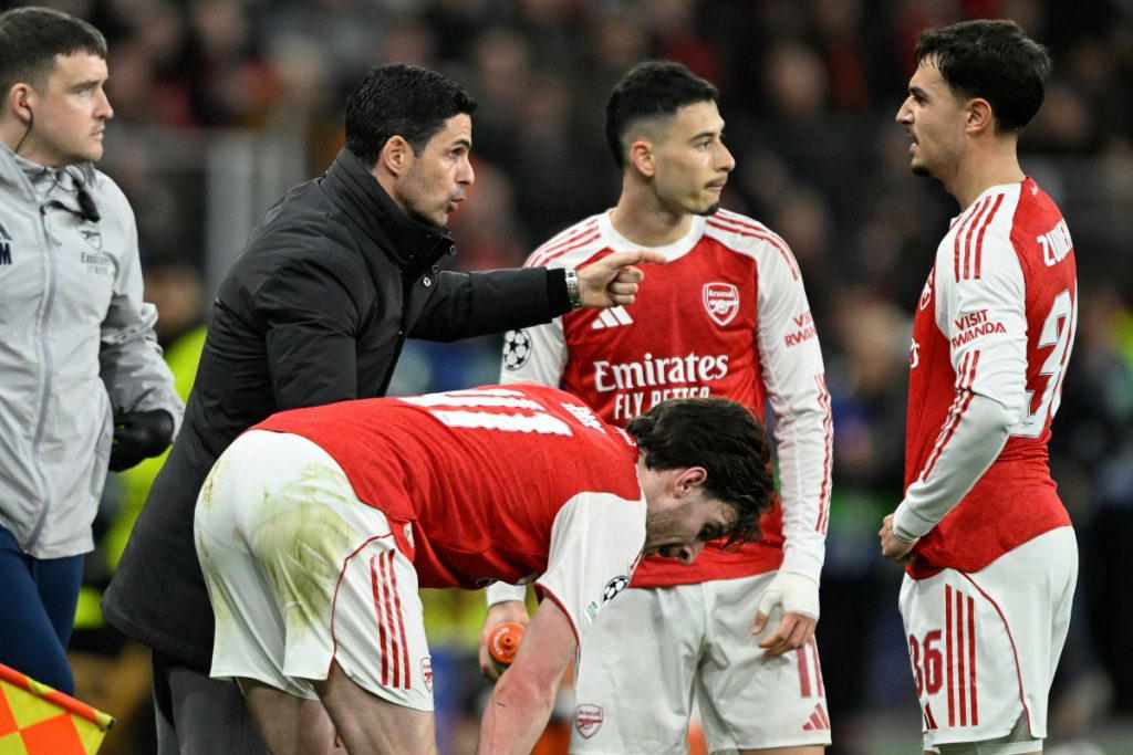 EPL: Arsenal eye return to top spot, Spurs fight for survival
