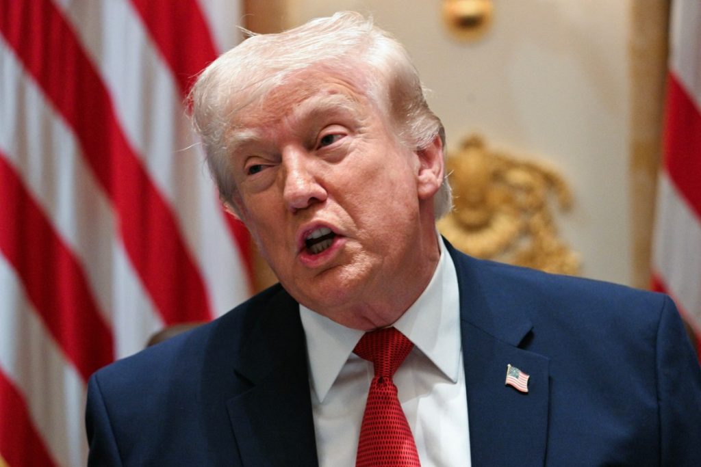Trump to watch Supreme Court weigh challenge to birthright citizenship