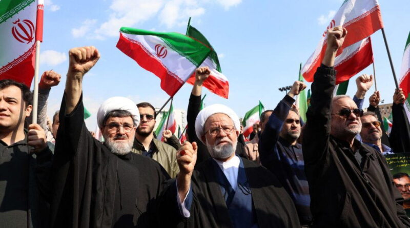 Iranians vow to ‘resist until the end’ at Guards naval chief’s funeral