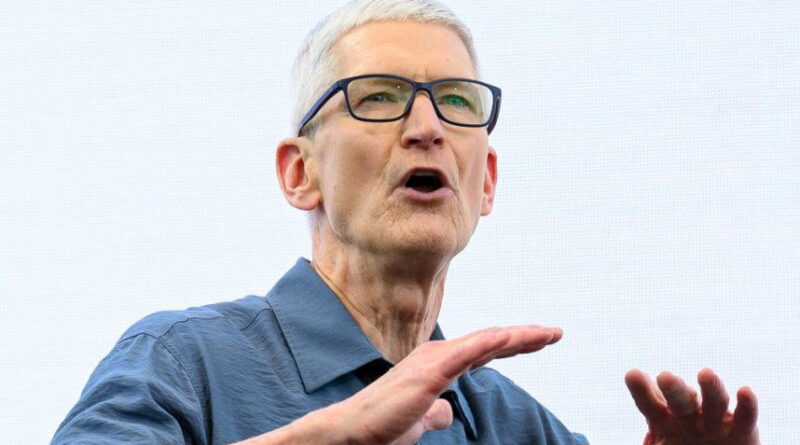 Tim Cook to step down as Apple CEO in September