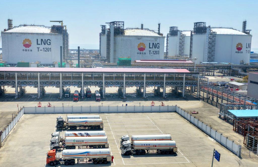 Oil prices rise further with Iran war peace talks stalled