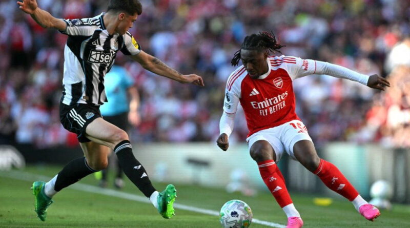 EPL: Eze rocket fires Arsenal back into top spot in Premier League
