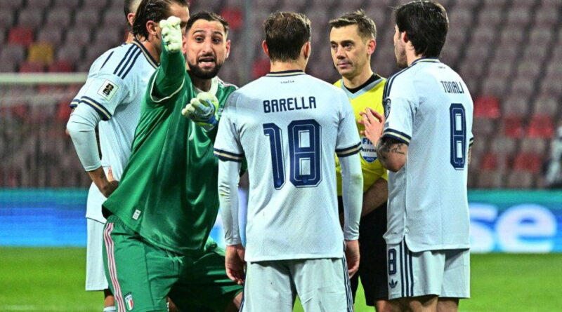 Italy’s sports minister demands football chief resign after World Cup disaster
