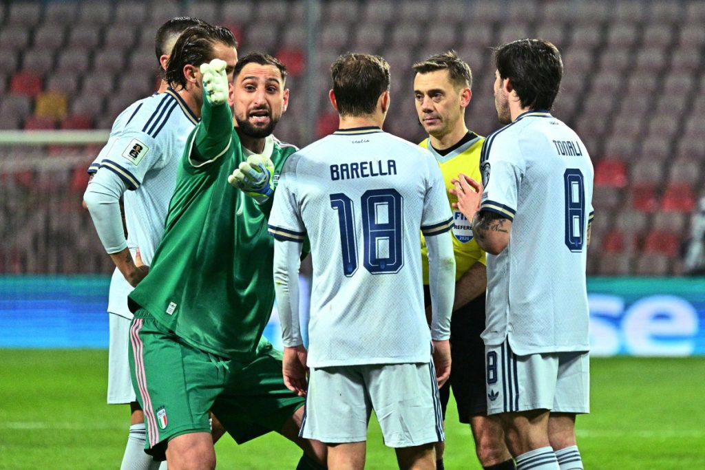 Italy’s sports minister demands football chief resign after World Cup disaster