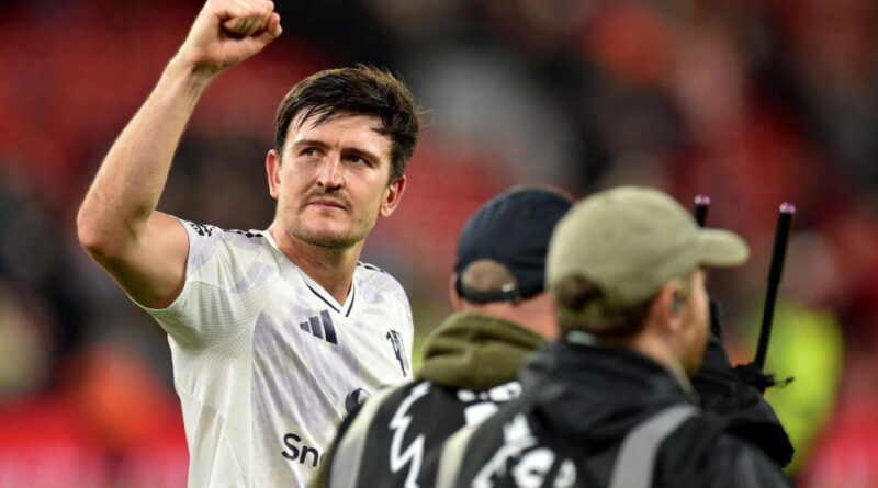 Maguire signs one-year Man Utd contract extension