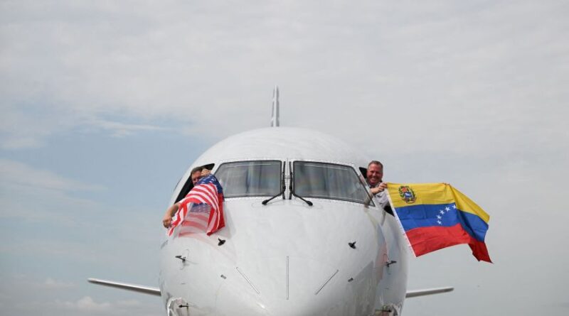 First direct US flight in seven years lands in Venezuela