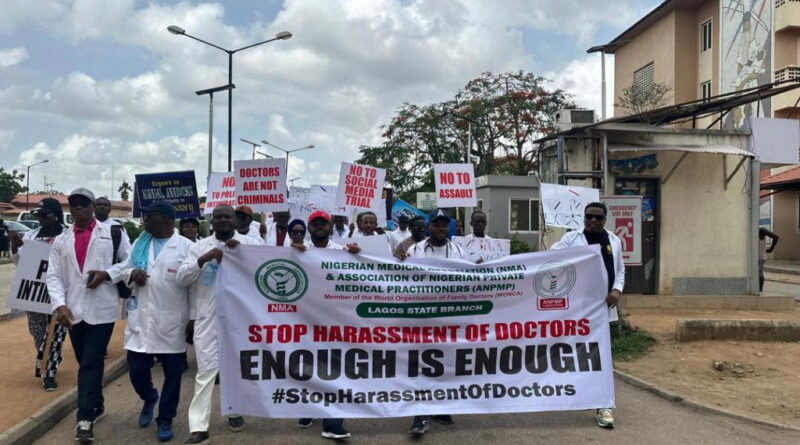 Lagos doctors protest police harassment, warn of health crisis
