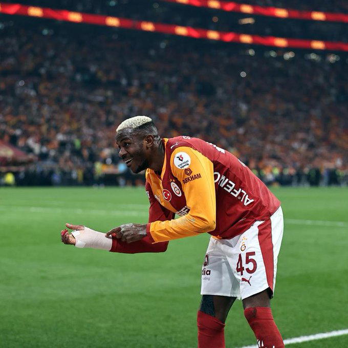 Osimhen scores on return from injury as Galatasaray thrash Fenerbache