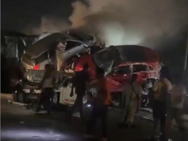 Two killed, several injured as speeding truck crashes into vehicles, pedestrians in Ibadan