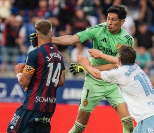 Zaragoza goalkeeper handed 13 game ban after punching opponent