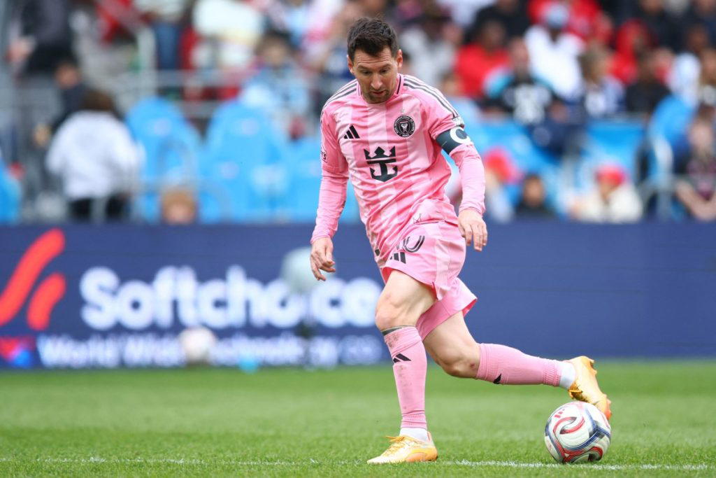 Messi on target as Miami beat Toronto