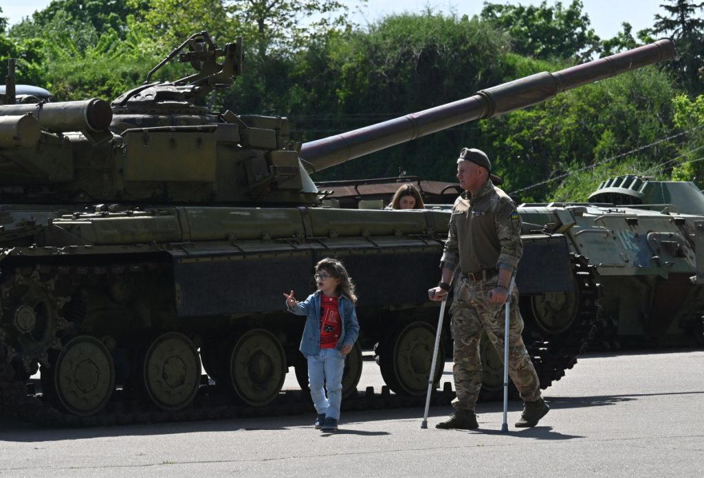Russia, Ukraine trade accusations of ceasefire violations