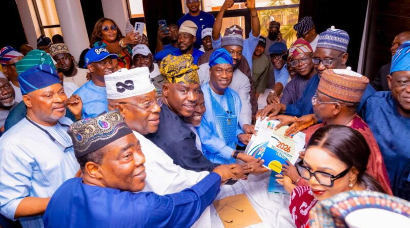 Hamzat submits Lagos governorship forms