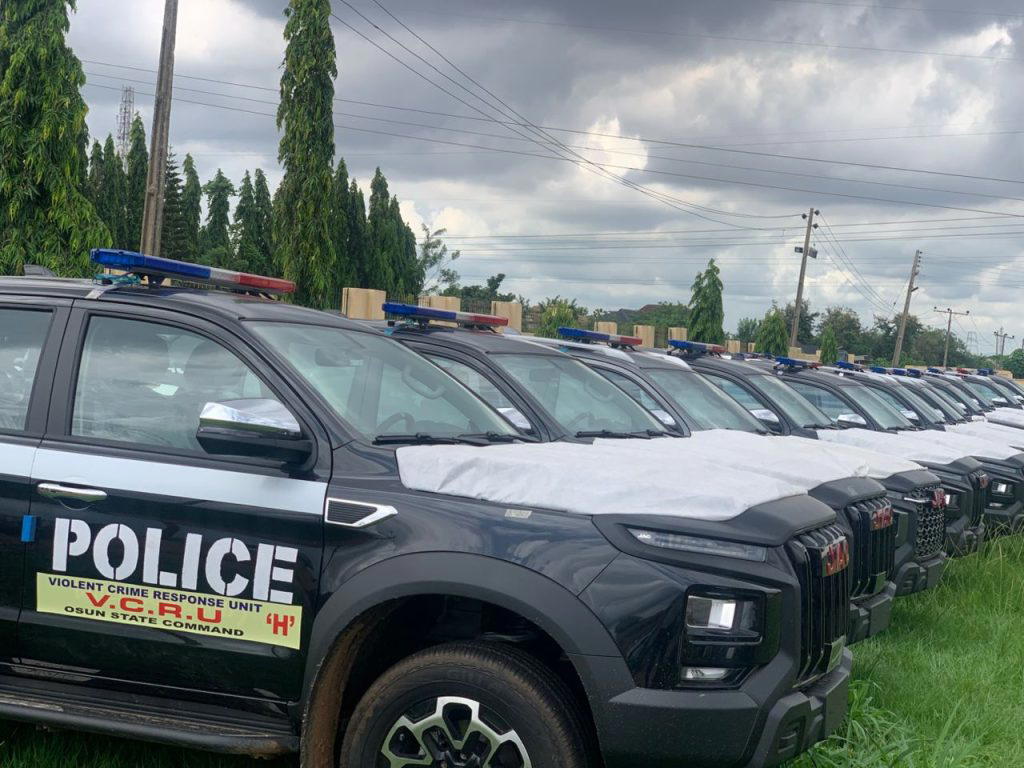 ALGON donates 30 operational vehicles to security agencies in Osun
