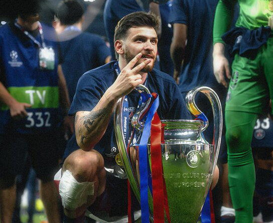 Champions League: Kvarashkelia wins player of the season [Full list of winners]