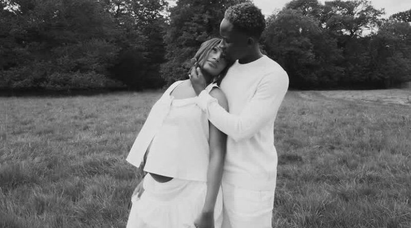 Temi Otedola, Mr Eazi set to welcome first child