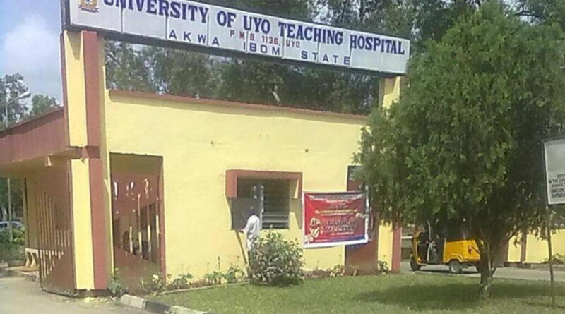 Parents protest non accreditation of dentistry programme in UNIUYO 