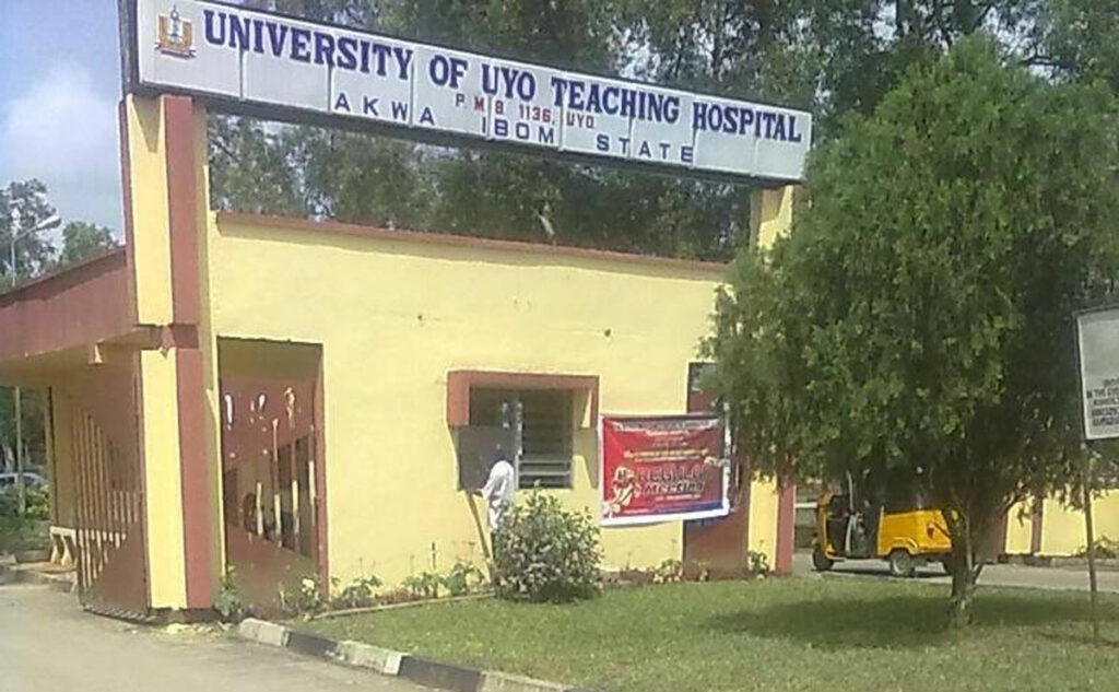 Parents protest non accreditation of dentistry programme in UNIUYO 