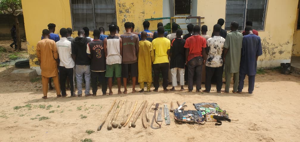Salah: Police raid Suleja blackspots, arrest 27 suspected criminals