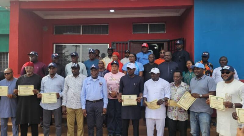 Enugu APC elects, issues Cert of Return to 17 Council Chairmanship candidates