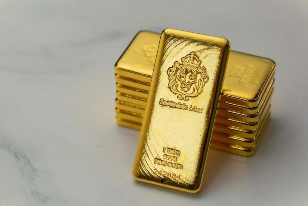 How to Trade Gold as Supply Chain Disruptions Push Commodity Prices Closer to Fresh Records