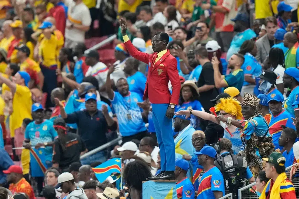 Photos: DR Congo statue fan makes World Cup debut in Colombia clash