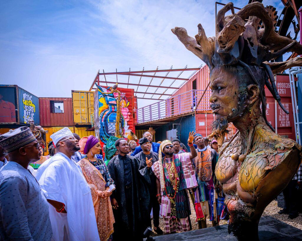 Dotun Popoola’s Reclaimed Beauty: A Dialogue Between Continents