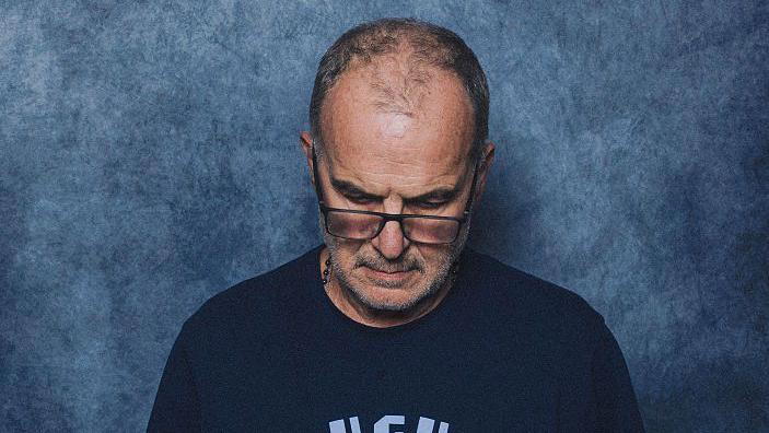 Why I looked downwards in World Cup photo – Uruguay coach Bielsa